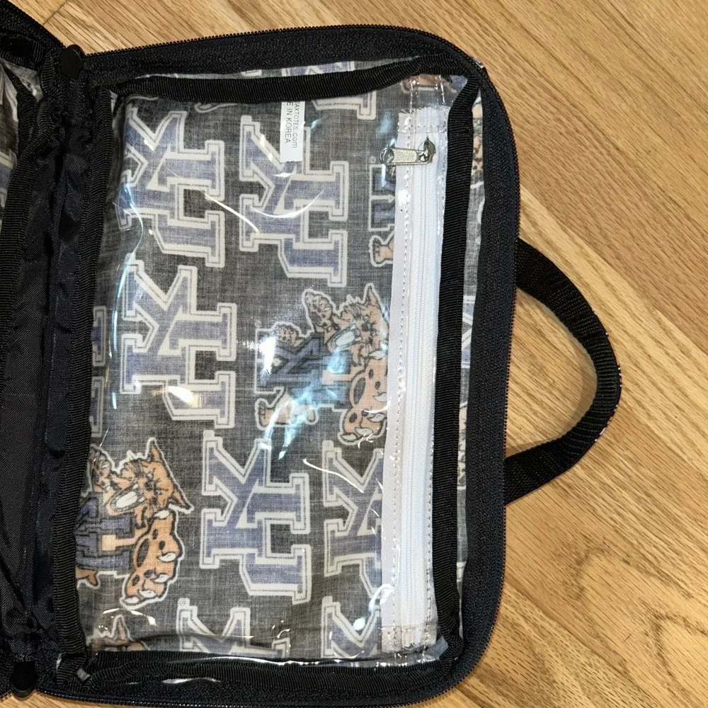 Vintage SAX University Kentucky Wildcats Zip Tote Bag & NWT Waterproof Pouch Set